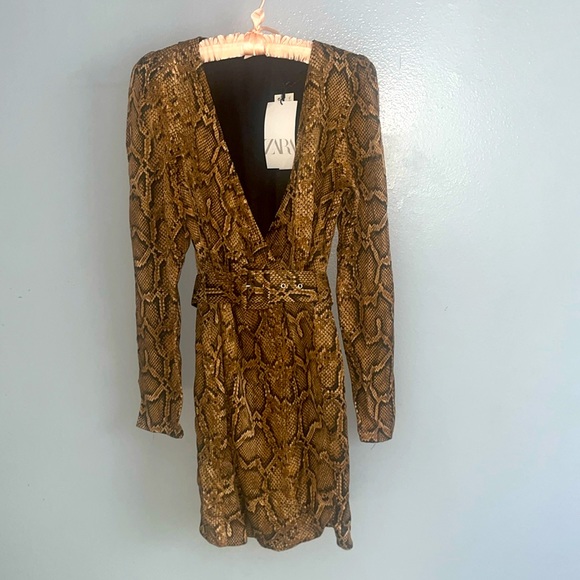 NWT Zara Belted Snake Print Faux Wrap Dress - Picture 1 of 3
